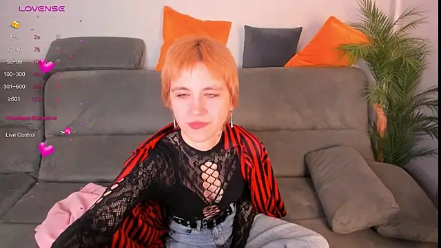 Snapshot of AutumnWhisper chatting on 03-02-26, 08:38 AutumnWhisper online show from 03-02-26, 08:38