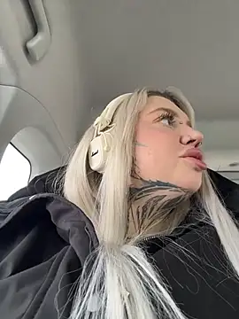 Chiibi online show from 02-22-26, 09:55