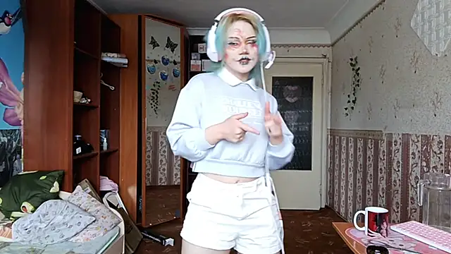 KathernSaulters online show from 02-20-26, 06:48