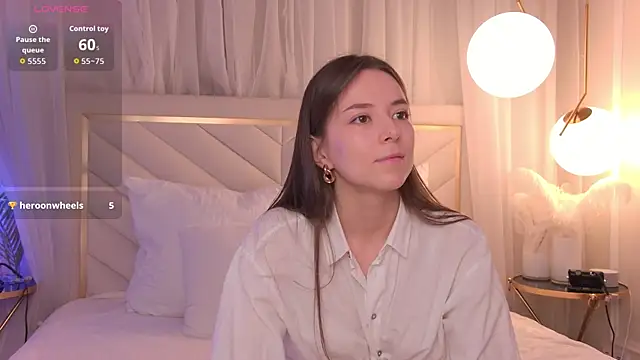 AlisseMoore online show from 02-14-26, 06:46