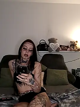 Pixielacex online show from 02-03-26, 10:59