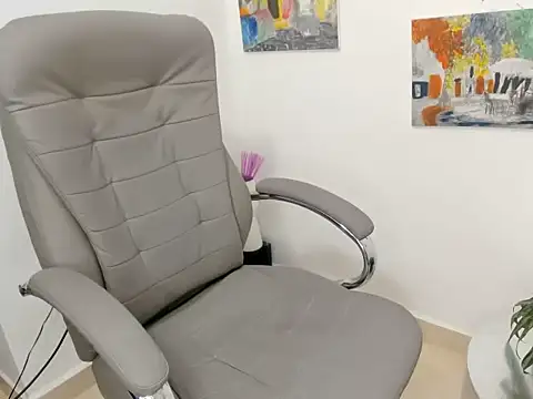 Snapshot of -gala_ chatting on 02-16-26, 09:24 -gala online show from 02-16-26, 09:24