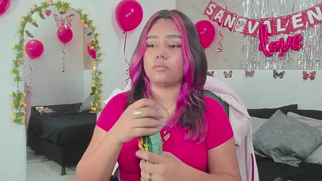 Snapshot of Lilith_traviis chatting on 02-14-26, 07:14 Lilith traviis online show from 02-14-26, 07:14