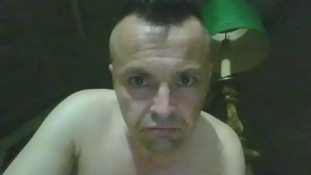 Snapshot of bbcumbox chatting on 07-12-26, 11:49 bbcumbox online show from 07-12-26, 11:49