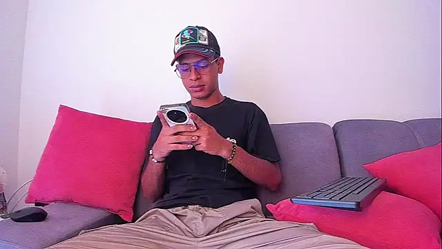 Snapshot of StellayDrake chatting on 02-07-26, 03:31 StellayDrake online show from 02-07-26, 03:31