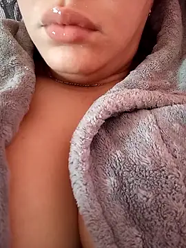 kamilia sexyy online show from 04-09-26, 09:48