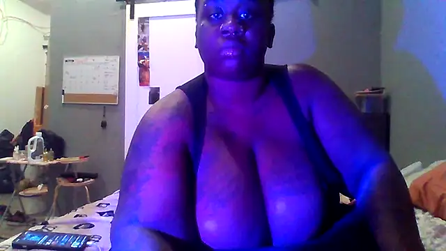 KatBarbie online show from 06-27-26, 06:19