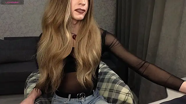 Anna inHear online show from 04-10-26, 04:14