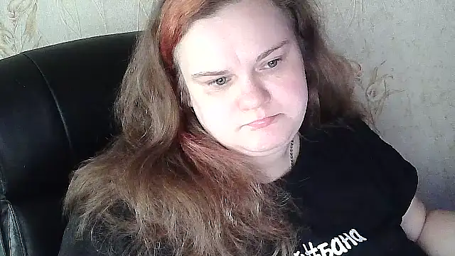 Snapshot of DollyGersoon chatting on 02-14-26, 06:35 DollyGersoon online show from 02-14-26, 06:35