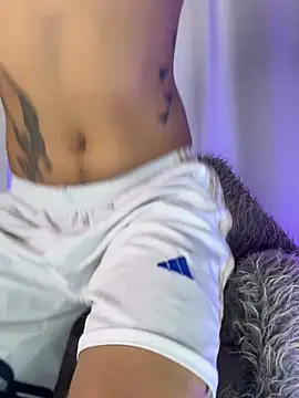 Snapshot of Velvet_Angel chatting on 02-27-26, 08:41 Velvet Angel online show from 02-27-26, 08:41