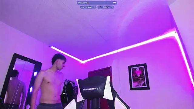 Snapshot of PapiNoha69 chatting on 02-12-26, 12:43 PapiNoha69 online show from 02-12-26, 12:43