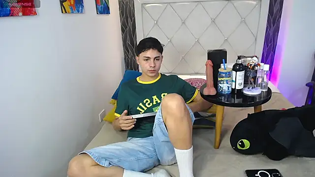 Samu Hott online show from 03-24-26, 08:20