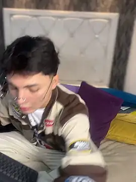 Samu Hott online show from 03-28-26, 08:43