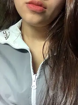 Luna Babyyy online show from 03-11-26, 01:43