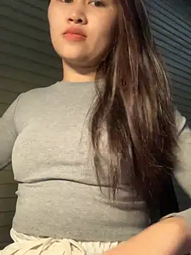 Luna Babyyy online show from 03-12-26, 01:11