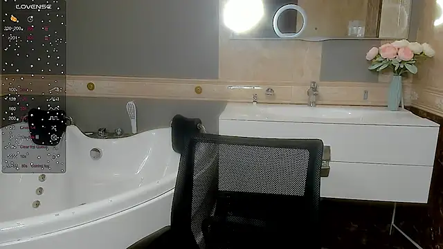 MaryClars online show from 03-28-26, 12:55