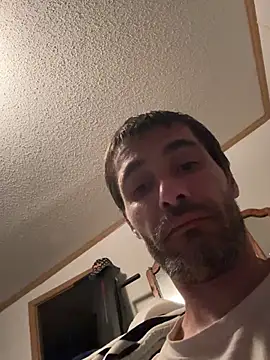 Snapshot of tommattsonn chatting on 07-05-26, 01:21 tommattsonn online show from 07-05-26, 01:21