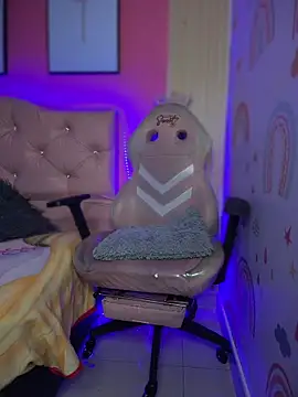 Karolaiin LS online show from 02-24-26, 08:42