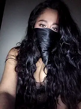 Snapshot of Milove86 chatting on 02-07-26, 05:15 Milove86 online show from 02-07-26, 05:15