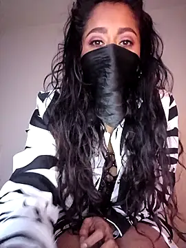 Snapshot of Milove86 chatting on 03-04-26, 05:04 Milove86 online show from 03-04-26, 05:04