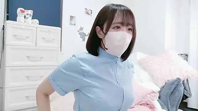 Snapshot of Himari_162 chatting on 05-28-26, 01:17 Himari 162 online show from 05-28-26, 01:17