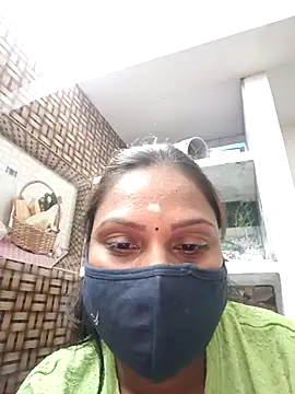 Snapshot of Tamil_Hot_Nisha chatting on 02-17-26, 06:16 Tamil Hot Nisha online show from 02-17-26, 06:16