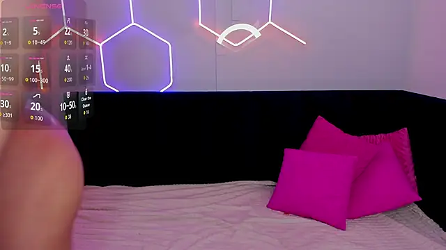 Snapshot of BellaAiry chatting on 05-24-26, 01:27 BellaAiry online show from 05-24-26, 01:27