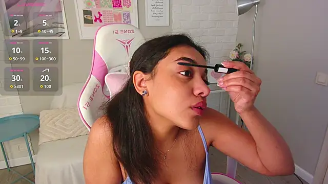 Luna Cortier online show from 03-07-26, 05:36