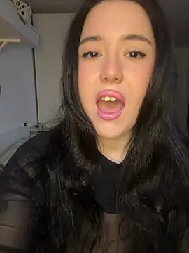 Venustrapp online show from 02-23-26, 07:53