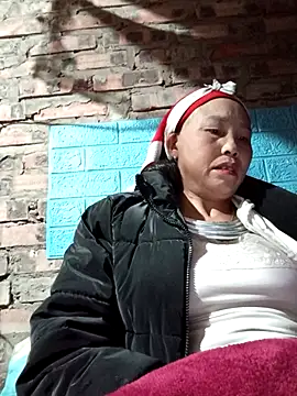 lena-cute online show from 02-19-26, 06:49