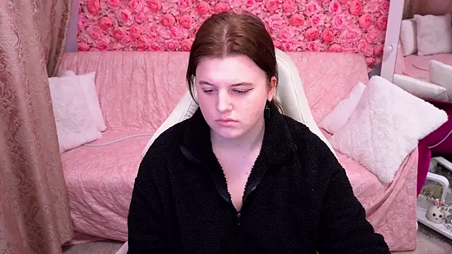 Snapshot of KristiFoxy chatting on 03-01-26, 06:13 KristiFoxy online show from 03-01-26, 06:13