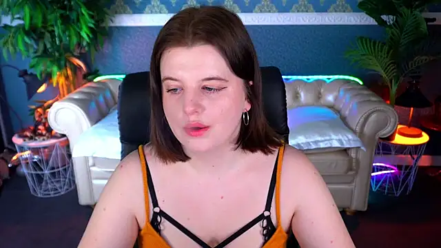 KristiFoxy online show from 04-11-26, 05:26