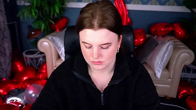 Snapshot of KristiFoxy chatting on 02-12-26, 01:22 KristiFoxy online show from 02-12-26, 01:22