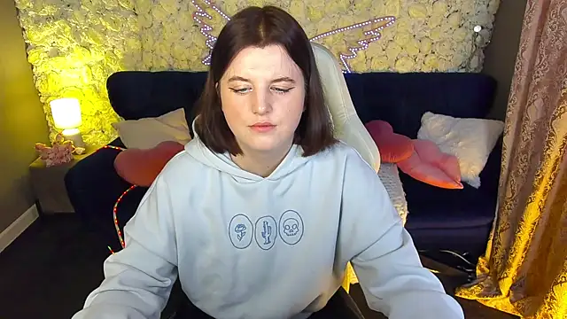 KristiFoxy online show from 03-17-26, 06:16