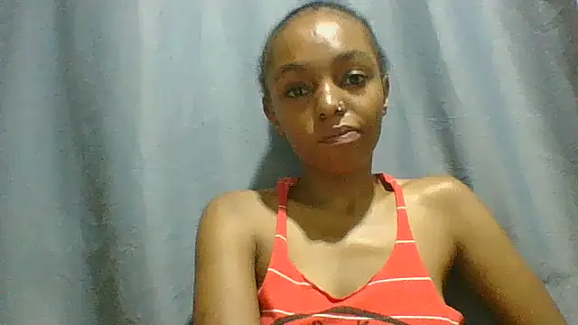 Snapshot of Silk_Couple chatting on 02-12-26, 05:34 Silk Couple online show from 02-12-26, 05:34