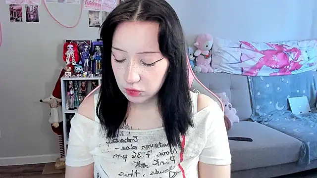 MollysLand online show from 04-01-26, 08:26