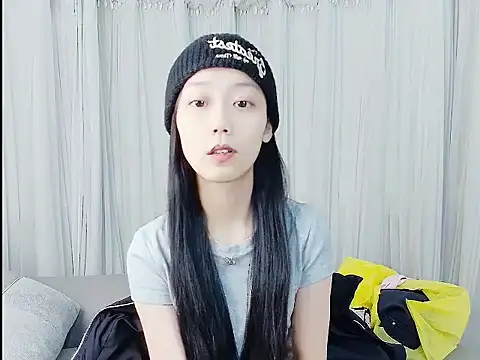 HUIZI8 online show from 02-02-26, 12:48