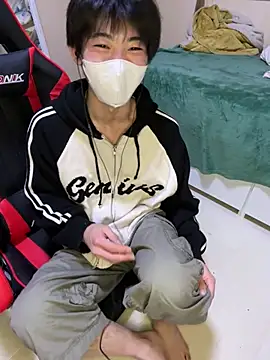 Snapshot of Mura109905 chatting on 02-14-26, 12:16 Mura109905 online show from 02-14-26, 12:16