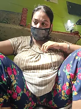 06Rozi online show from 04-12-26, 03:21