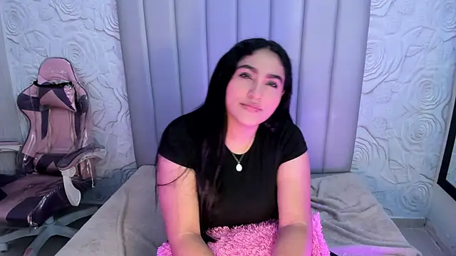 Snapshot of Lya_dubois_ chatting on 02-23-26, 03:12 Lya dubois online show from 02-23-26, 03:12