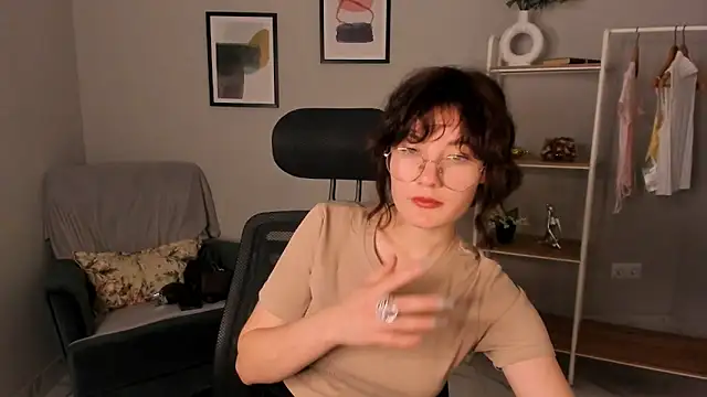 Stefani Rouds online show from 02-10-26, 12:04