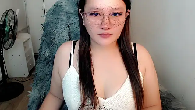 UrLovelyWetPussy online show from 03-03-26, 11:06