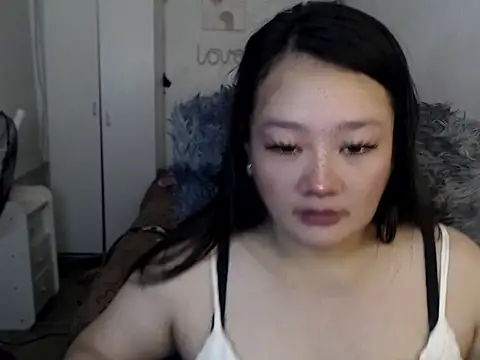 UrLovelyWetPussy online show from 02-26-26, 06:02