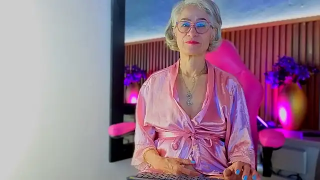 miss monserrate01 online show from 04-14-26, 01:49