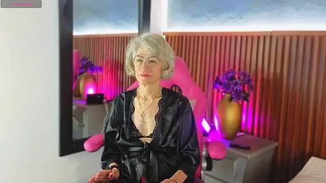 miss monserrate01 online show from 05-05-26, 01:25