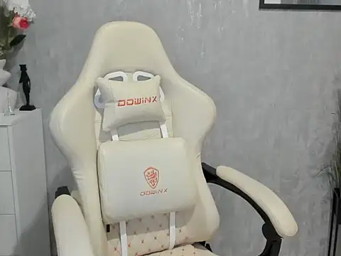 MistressMiia online show from 03-05-26, 03:41