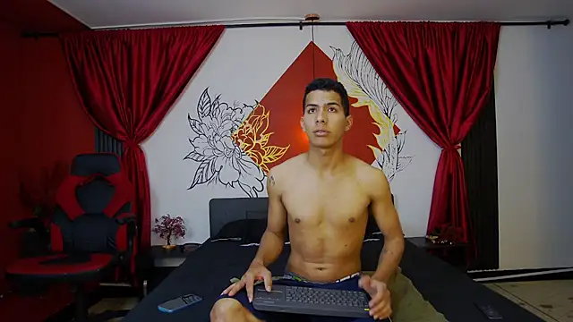 Noah Greenhartt online show from 02-03-26, 02:55