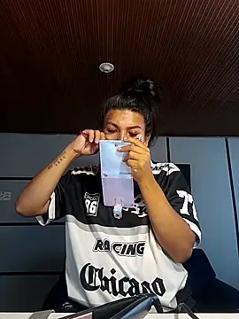 MeelFox online show from 03-04-26, 12:13