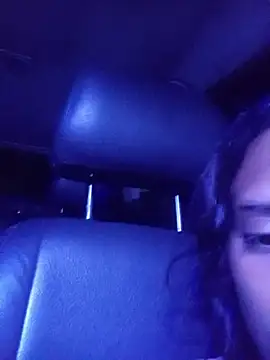 loveofpetitegirls34 online show from 04-20-26, 08:54