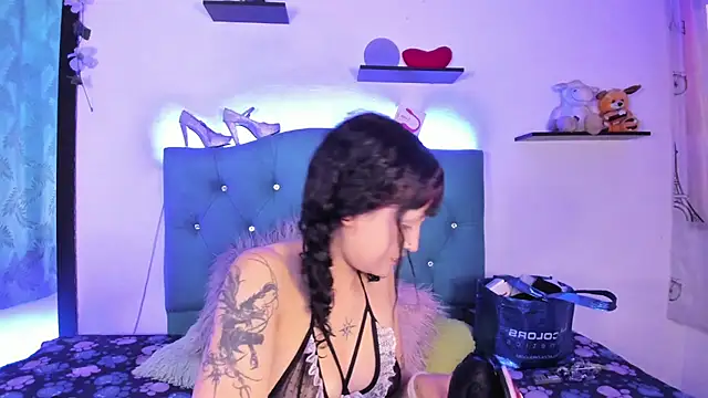 Gemma honey online show from 04-15-26, 02:10